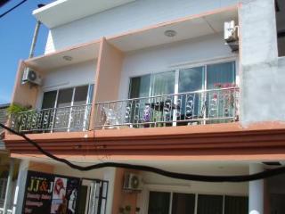 Jjj Hotel 2*
