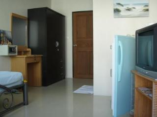 Jjj Hotel 2*
